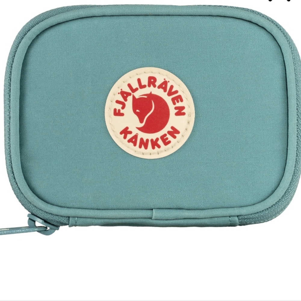 Kanken Card Wallet NWOT SKY BLUE